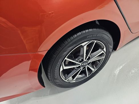 Used 2023 Kia Forte LXS w/ LXS Technology Package image 14