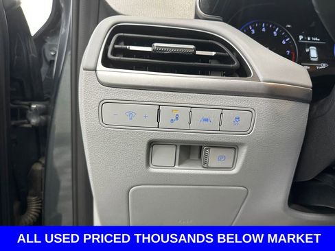 Used 2022 Hyundai Palisade SE FWD image 31