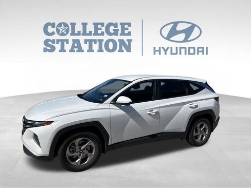 Used 2023 Hyundai Tucson SE image 8