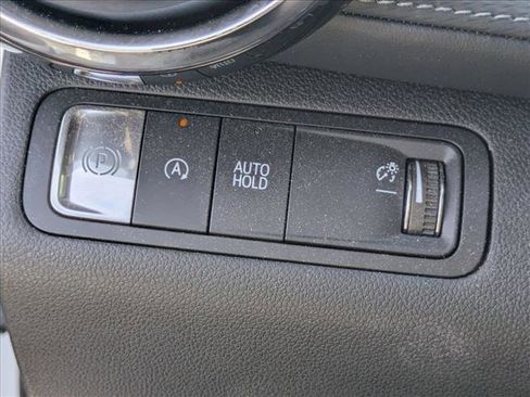 Used 2025 Chevrolet Equinox LT w/ Safety and Technology Package FWD image 13