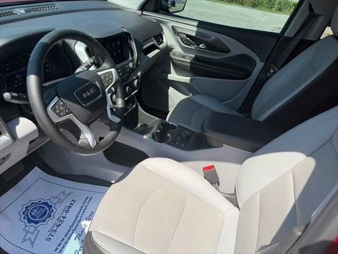 Used 2023 GMC Terrain SLT w/ LPO, Floor Liner Package FWD image 16