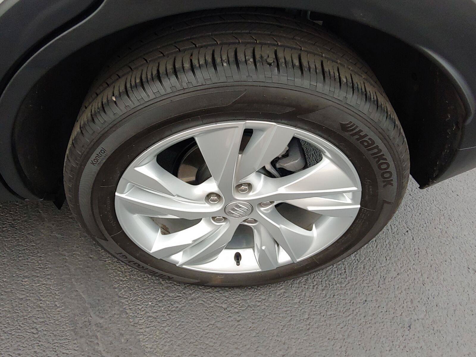 Used 2025 Buick Encore GX Preferred FWD image 34