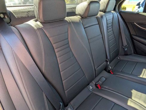 Certified 2019 Mercedes-Benz E 300 4MATIC image 23
