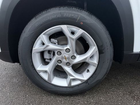 New 2026 Chevrolet Trax LS w/ LS Convenience Package image 22