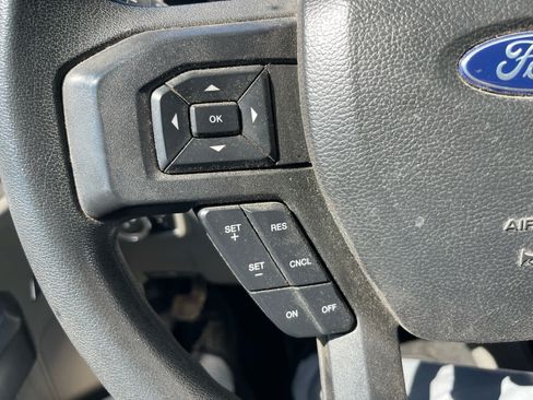 Used 2022 Ford F250 XLT w/ XLT Premium Package AWD/4WD image 12