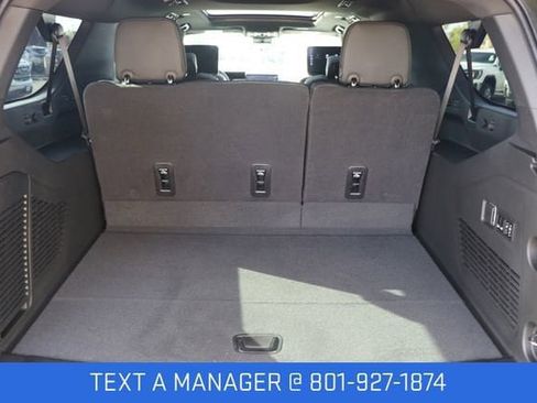 New 2026 GMC Yukon XL Denali w/ Denali Reserve Package AWD/4WD image 13