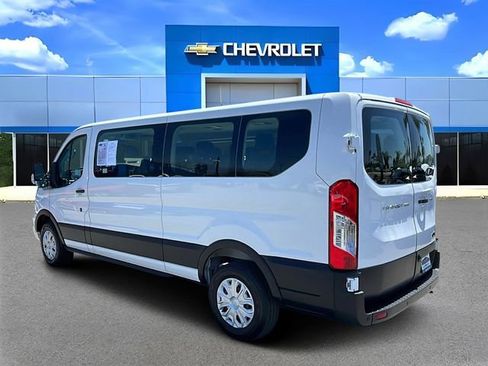 Used 2025 Ford Transit 350 XLT RWD image 5