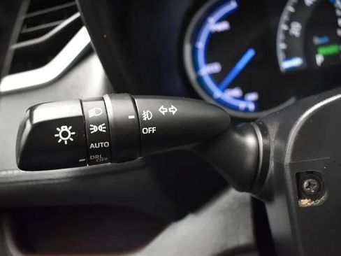 Used 2021 Toyota RAV4 Limited w/ Limited Grade Weather Package AWD/4WD image 26