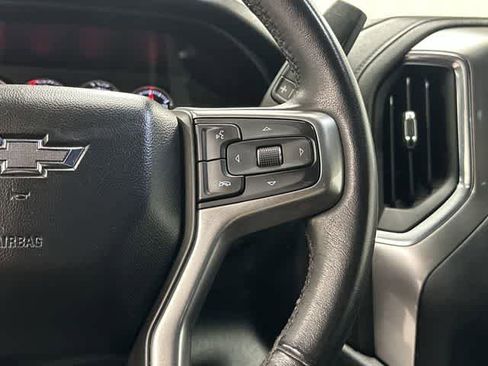 Used 2019 Chevrolet Silverado 1500 LT Trail Boss AWD/4WD image 18
