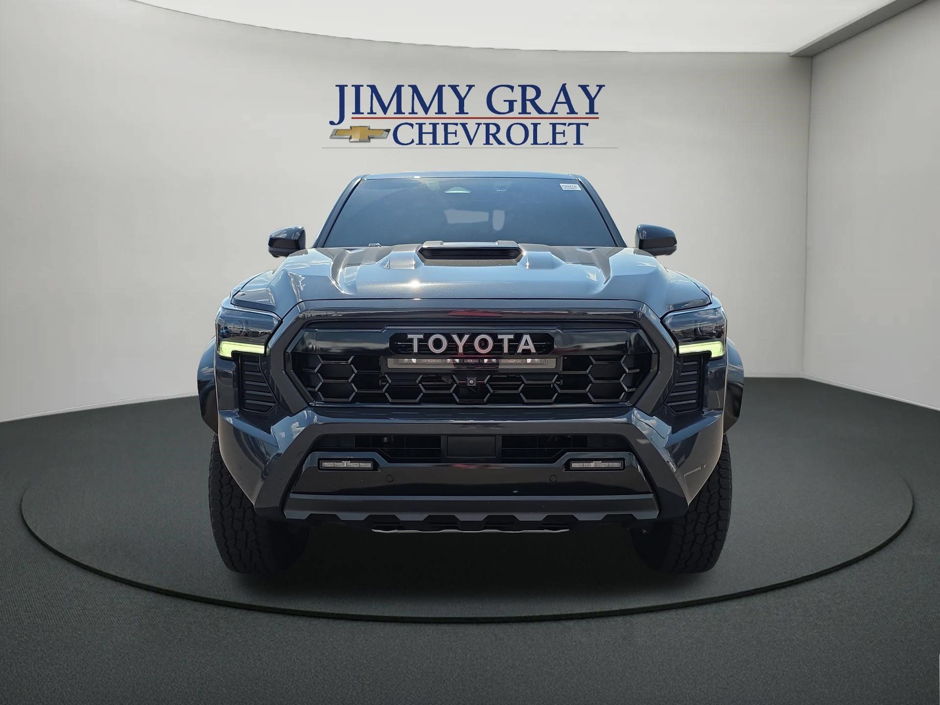 Used 2024 Toyota Tacoma TRD Pro AWD/4WD image 8