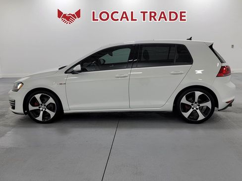 Used 2016 Volkswagen GTI SE FWD image 5