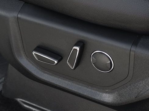 Used 2018 Ford F150 Lariat AWD/4WD image 20