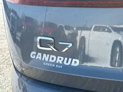 Used 2021 Audi Q7 3.0T Prestige w/ Prestige Package image 8