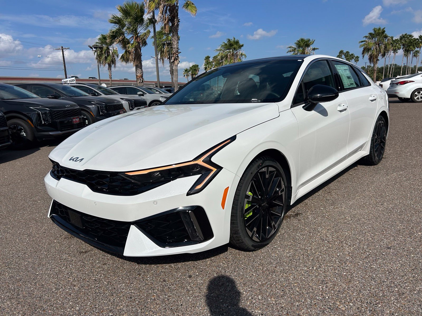 New 2025 Kia K5 GT FWD image 3
