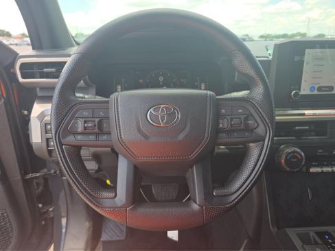 Used 2025 Toyota Tacoma SR5 RWD image 15