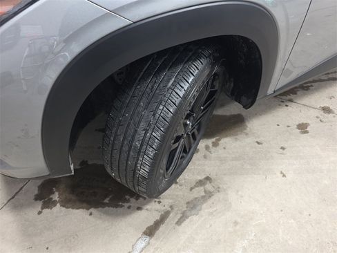 Certified 2024 Chevrolet Trax ACTIV w/ Sunroof Package image 35