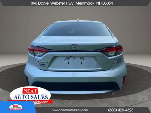 Used 2022 Toyota Corolla LE FWD image 6