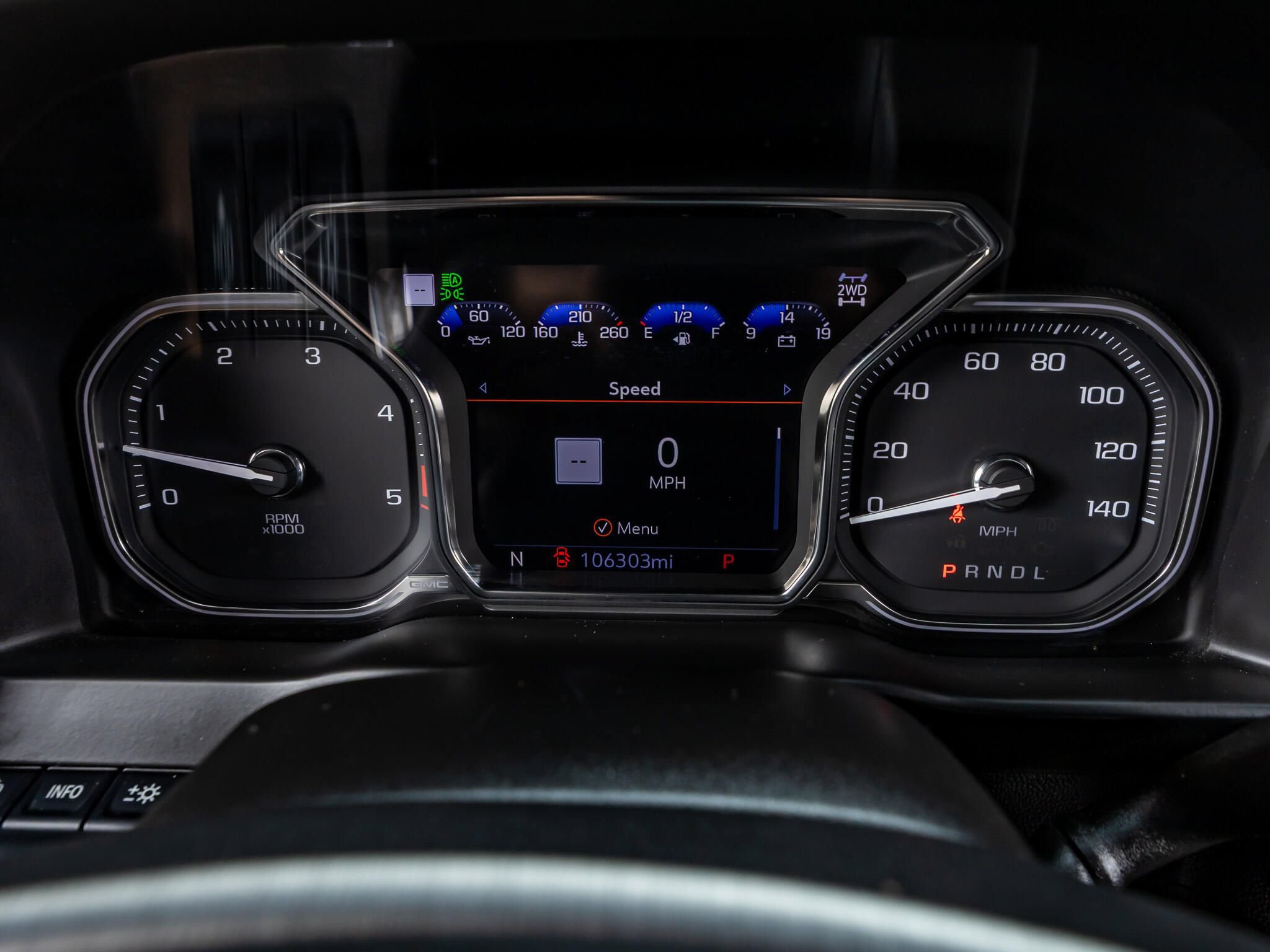 Used 2022 GMC Sierra 2500 Denali w/ Denali Black Diamond Edition AWD/4WD image 19
