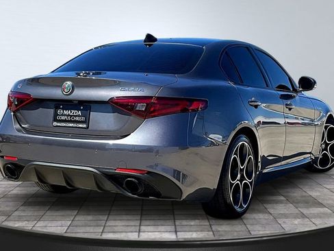 Used 2022 Alfa Romeo Giulia Veloce image 7