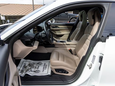 Certified 2023 Porsche Taycan image 24