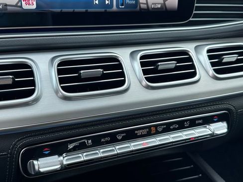 New 2026 Mercedes-Benz GLE 53 AMG 4MATIC Coupe image 24