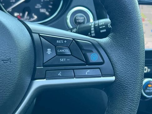Used 2020 Nissan Rogue SL w/ Premium Package FWD image 30