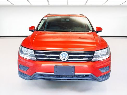 Used 2019 Volkswagen Tiguan S w/ Driver Assistance Package FWD image 2