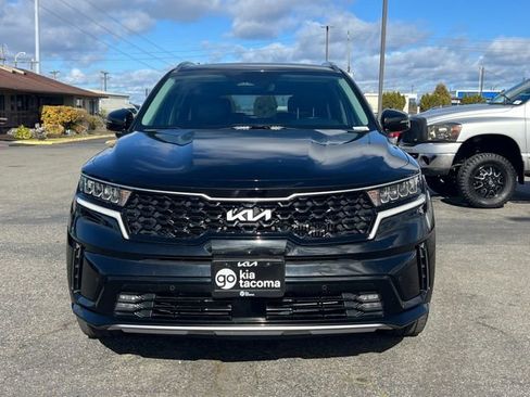 Certified 2023 Kia Sorento EX image 4