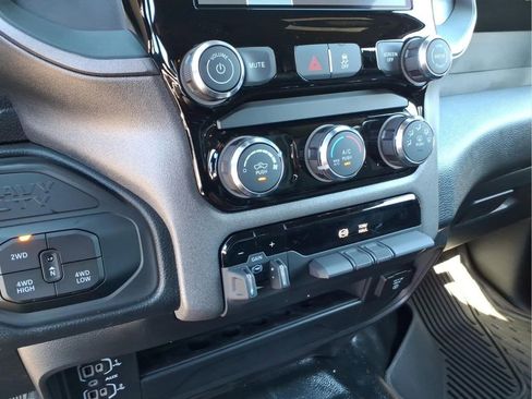 New 2026 RAM 2500 Tradesman AWD/4WD image 24