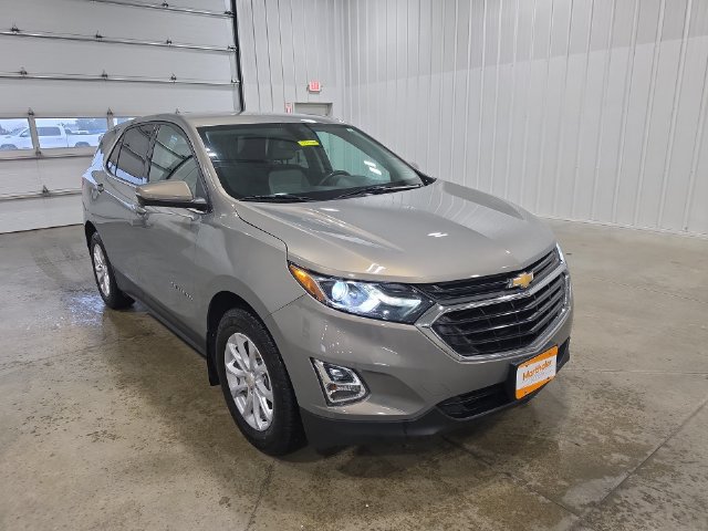 Used 2019 Chevrolet Equinox LT FWD image 2