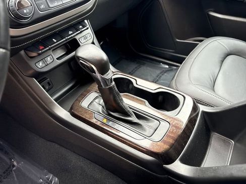 Used 2022 GMC Canyon Elevation w/ Elevation Premium Package image 22