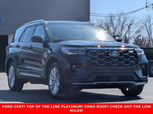Certified 2025 Ford Explorer Platinum w/ LUX Leather Package AWD/4WD image 3