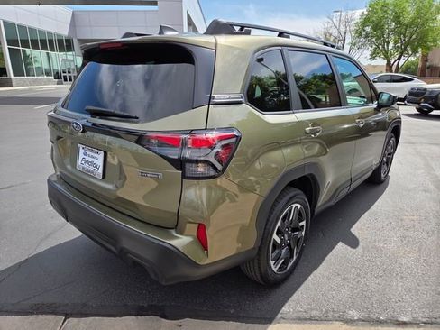 New 2026 Subaru Forester Premium AWD/4WD image 3