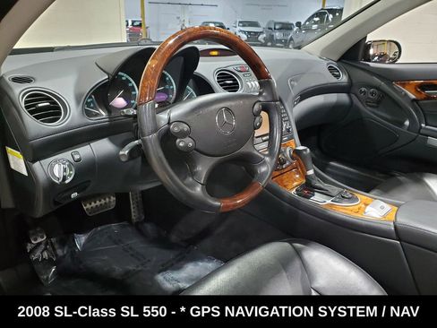 Used 2008 Mercedes-Benz SL 550 image 7
