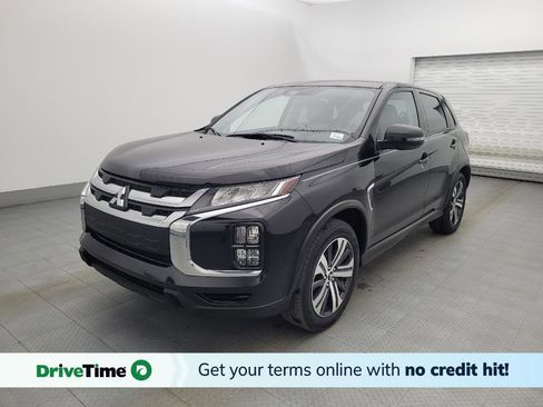 Used 2024 Mitsubishi Outlander Sport SE image 1