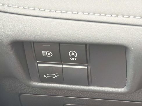 Certified 2026 Toyota Highlander XLE AWD/4WD image 23