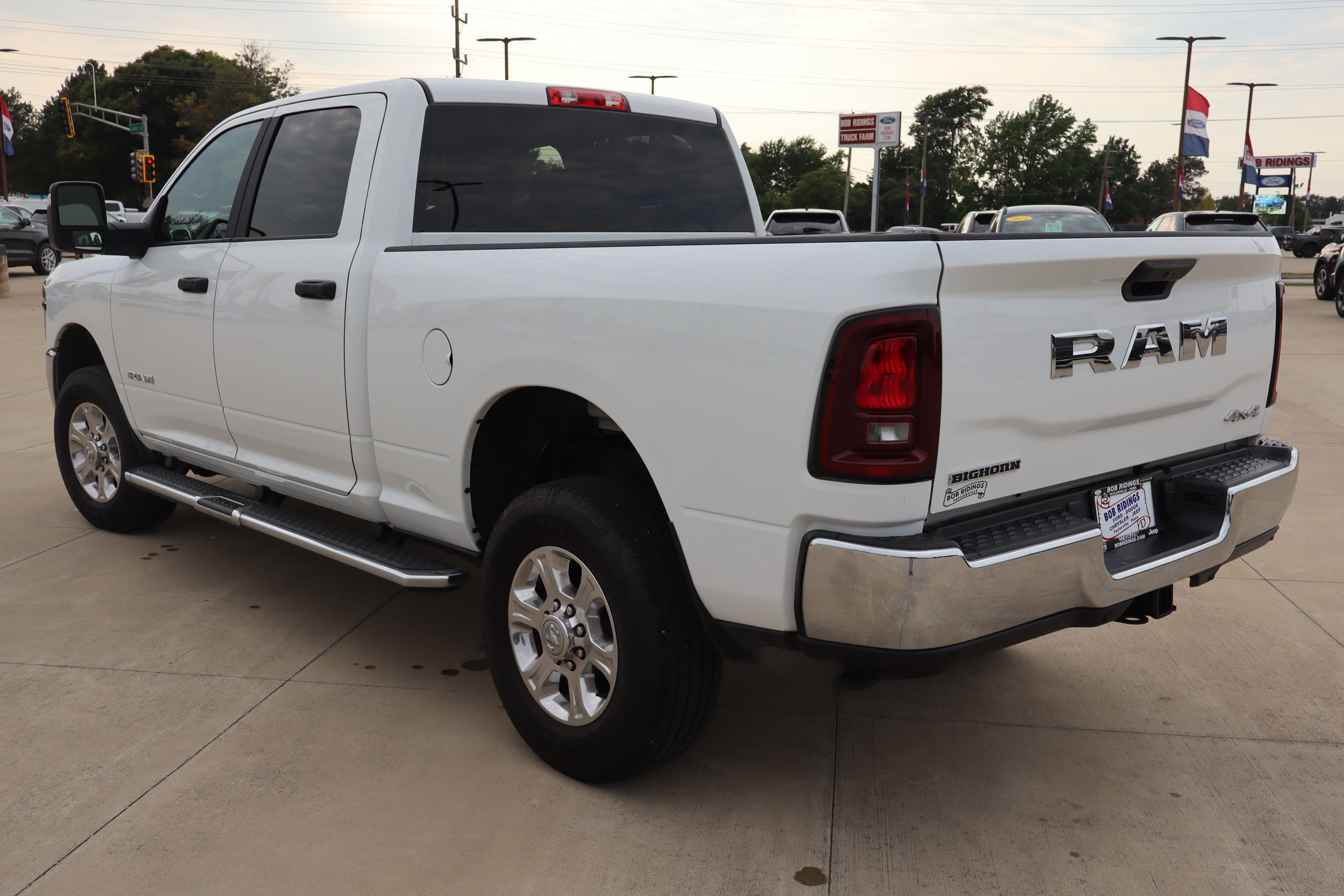 Used 2026 RAM 2500 Big Horn AWD/4WD image 7