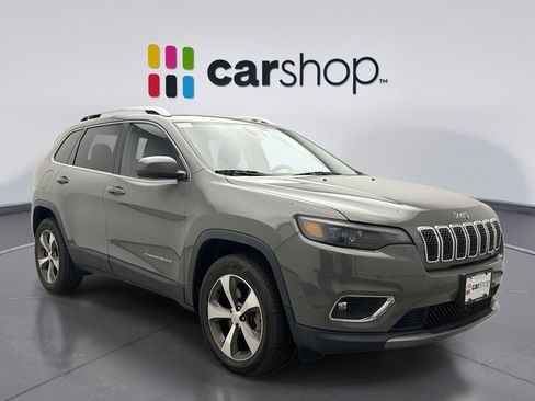 Used 2021 Jeep Cherokee Limited w/ Mopar Interior Package AWD/4WD image 5