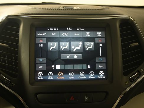 Used 2022 Jeep Cherokee Latitude Lux image 27