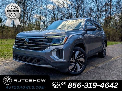 Used 2024 Volkswagen Atlas SE image 1