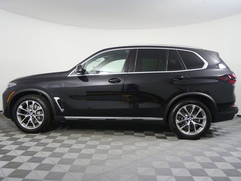 Used 2026 BMW X5 xDrive50e AWD/4WD image 6
