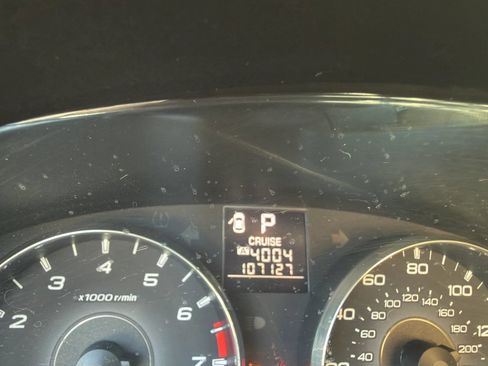 Used 2012 Subaru Outback 2.5i w/ Alloy Wheel Pkg AWD/4WD image 25