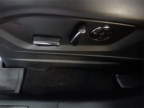 Used 2020 Ford Explorer ST w/ ST High-Performance Pack image 25