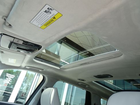 Used 2021 Hyundai Palisade Calligraphy image 12