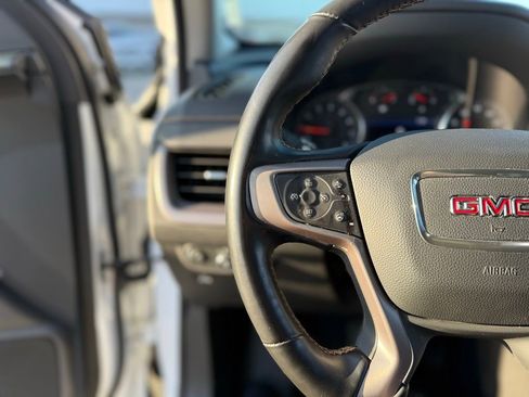 Used 2023 GMC Terrain AT4 image 7