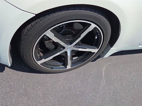 Used 2008 Nissan 350Z Coupe w/ Cargo Convenience Pkg RWD image 7