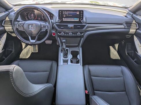 Used 2020 Honda Accord Sport image 16