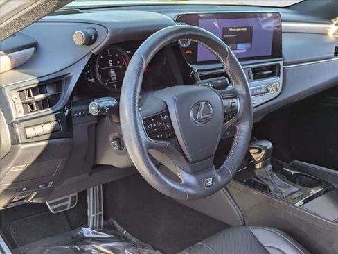 Used 2023 Lexus ES 350 F Sport image 10