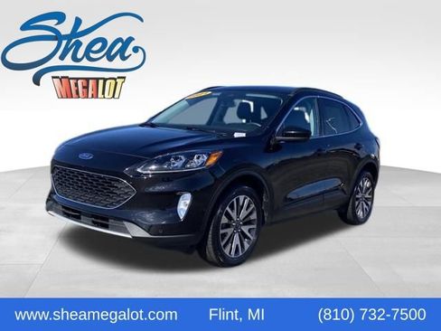 Used 2021 Ford Escape Titanium image 1
