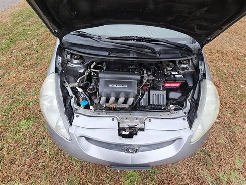 Used 2008 Honda Fit image 17